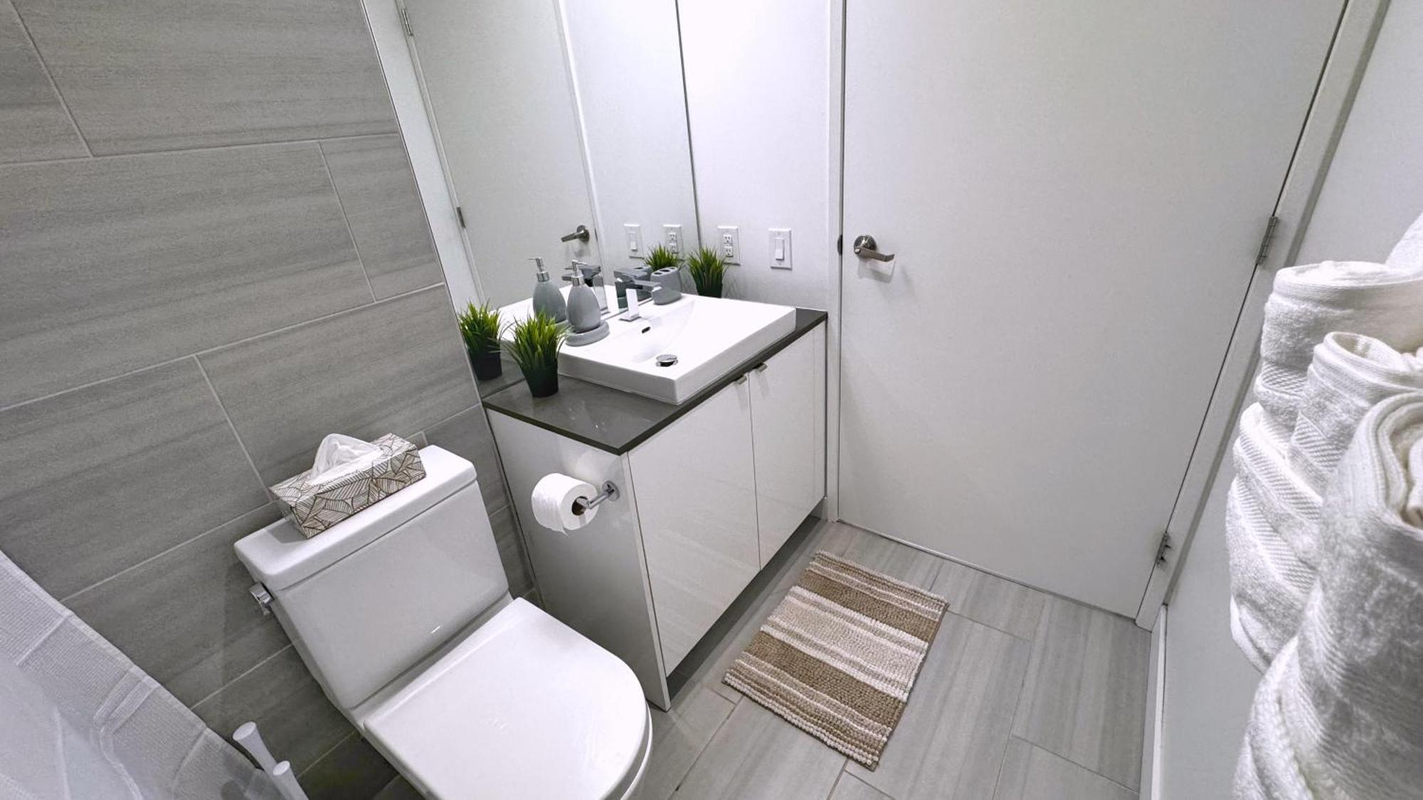 Cozy 1Br Apt - Downtown 温尼伯 外观 照片